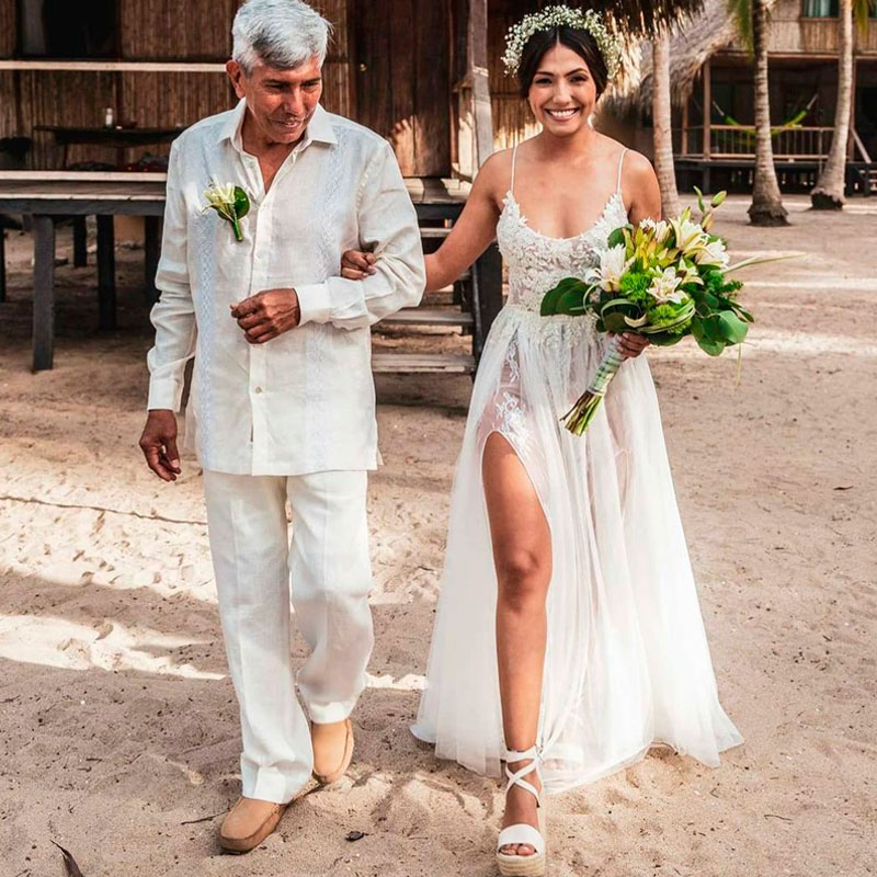 Vaticinador cubierta Remisión Vestidos de Novia para la Playa - Catalina Bayona Atelier